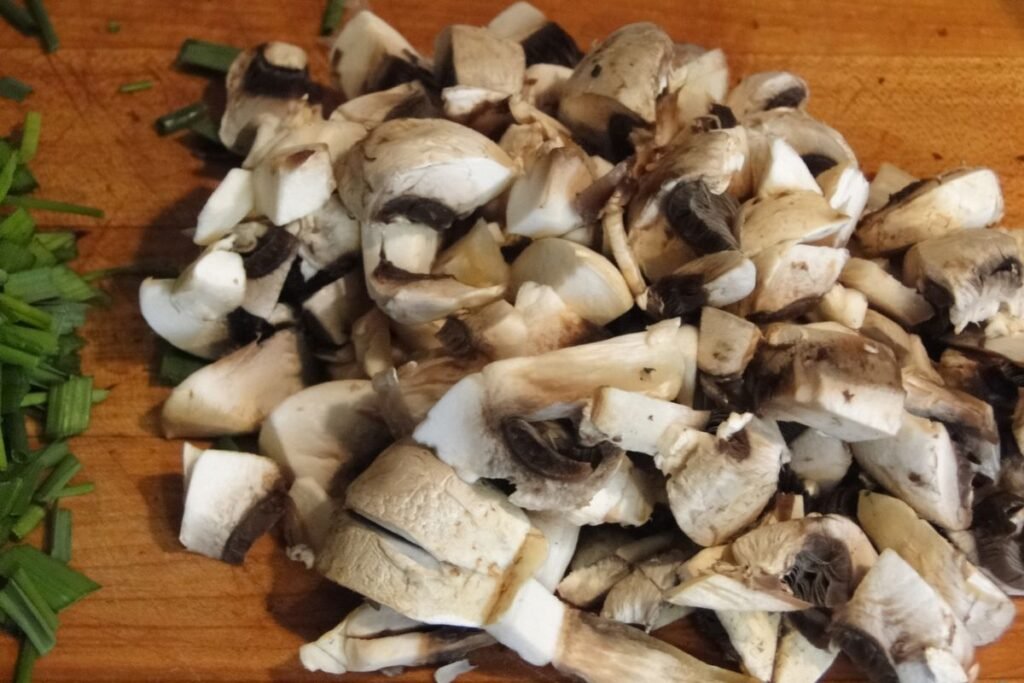 Buckwheat Porridge with Sautéed Mushrooms and Green Onions