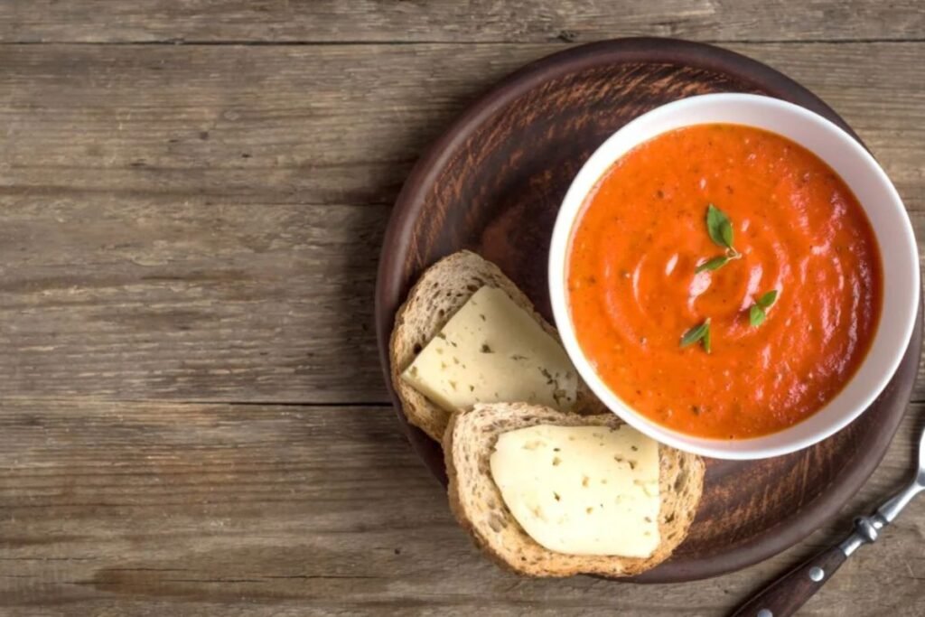 Tomato Soup – A Classic Dish That Never Goes Out of Style. Learn, How to Make the Perfect Homemade Tomato Soup