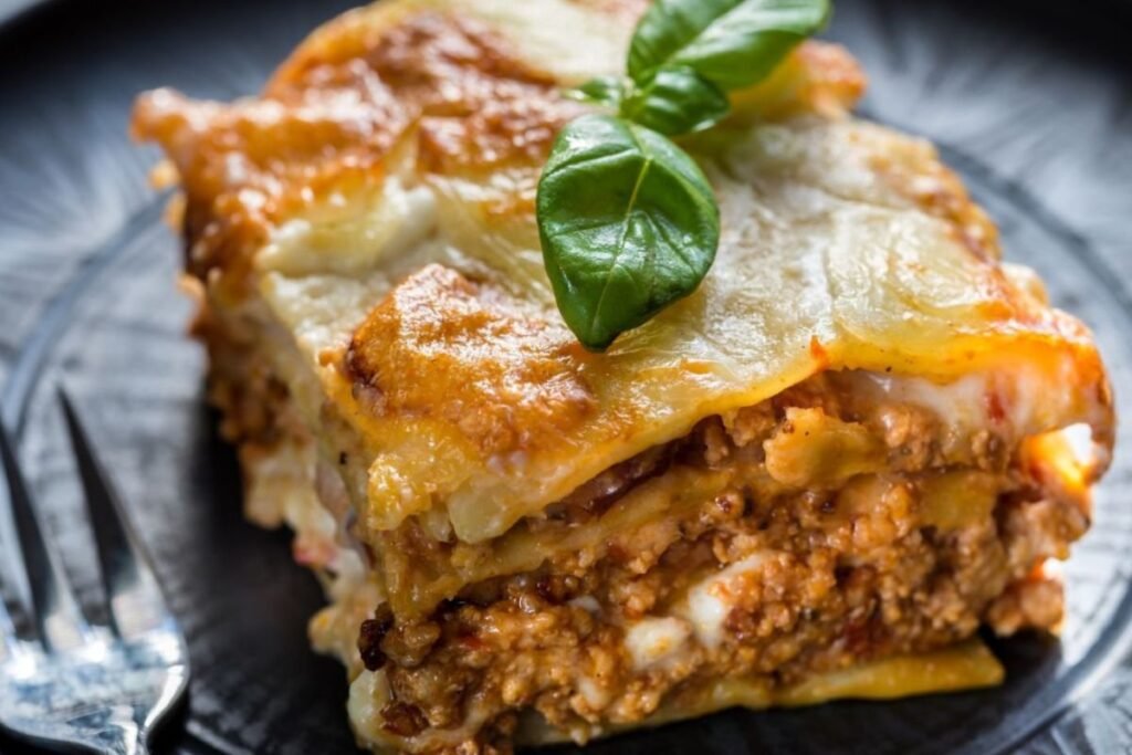 Classic Lasagna – An Italian Masterpiece in Your Own Kitchen